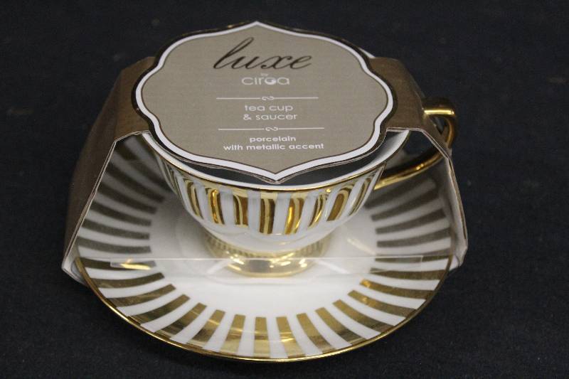 lot 192 image: Tea Cup and Saucer