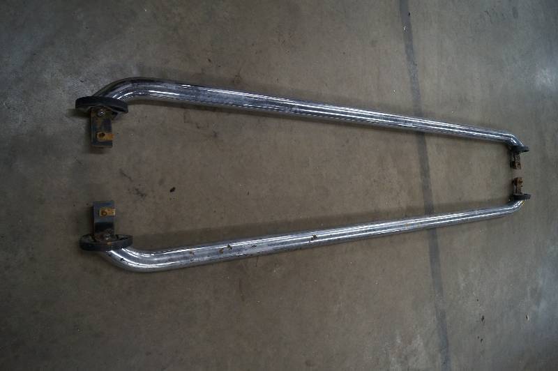 lot 11 image: Nerf bar