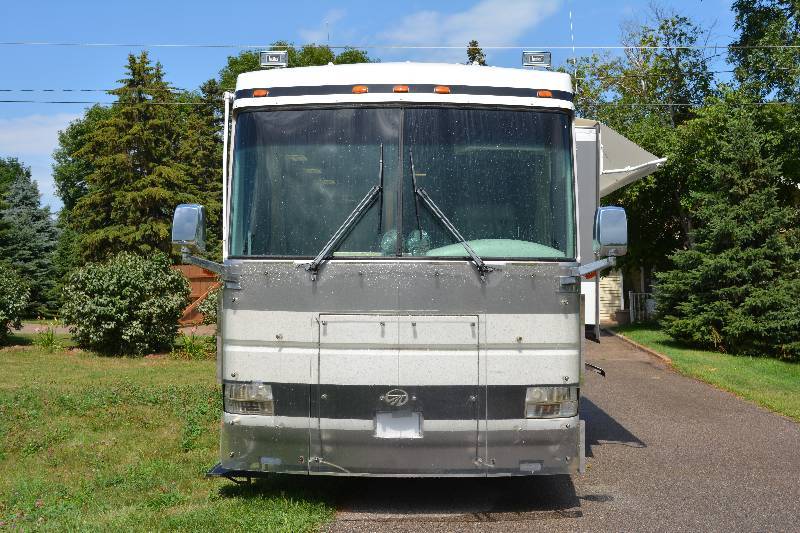 1999 Monaco Executive RV