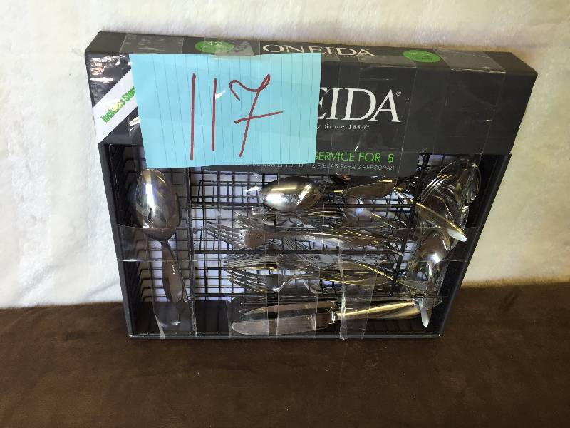 Oneida 41 PC serving set