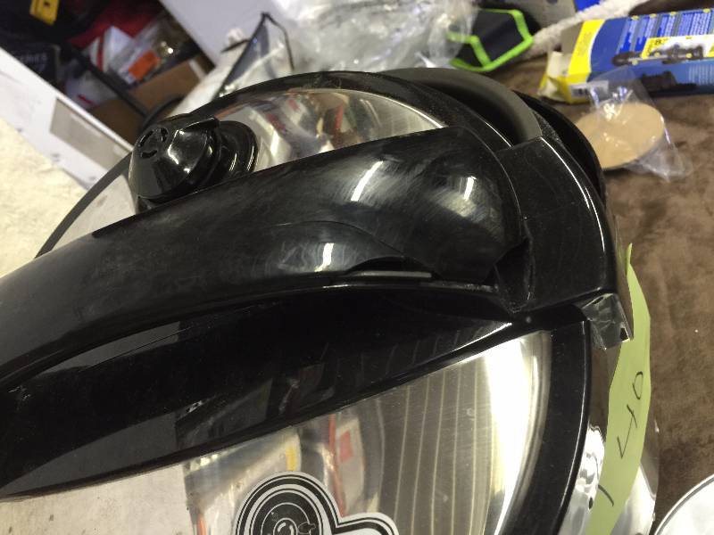 XL Power Preassure Cooker- damaged handle