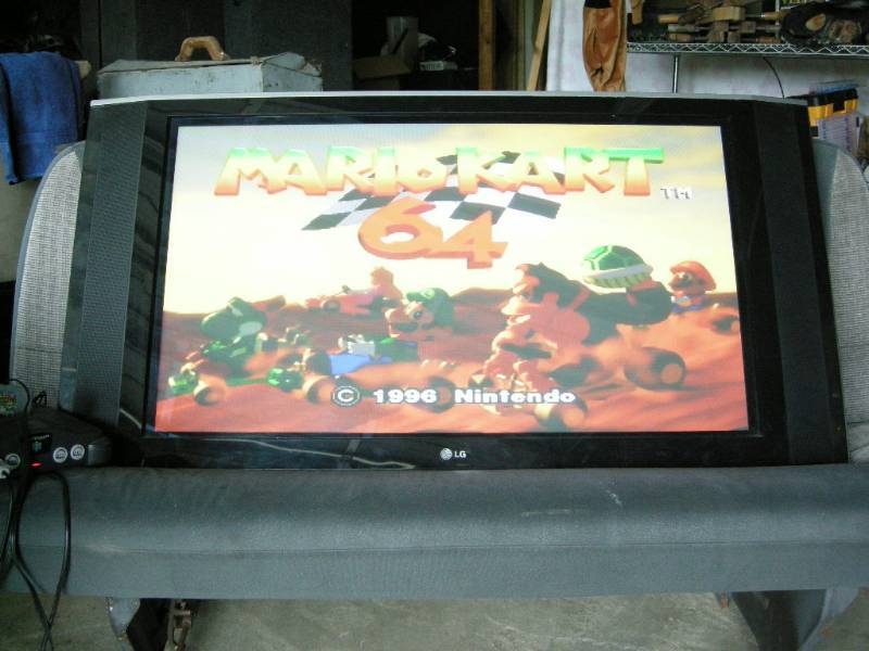 lot 1 image: LG 42 Plasma TV