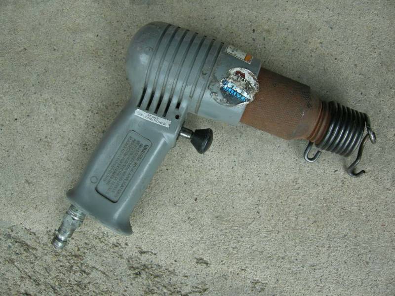 lot 35 image: Craftsman Impact hammerchisel