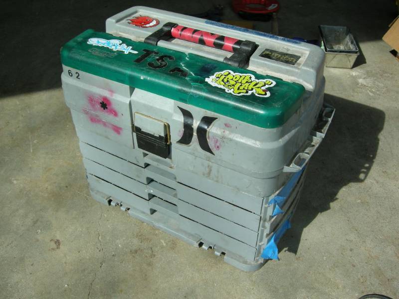 lot 83 image: Organizer case