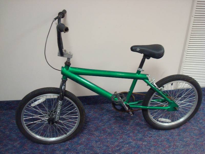 lot 29 image: Mongoose BMX Bike, Rides Fine