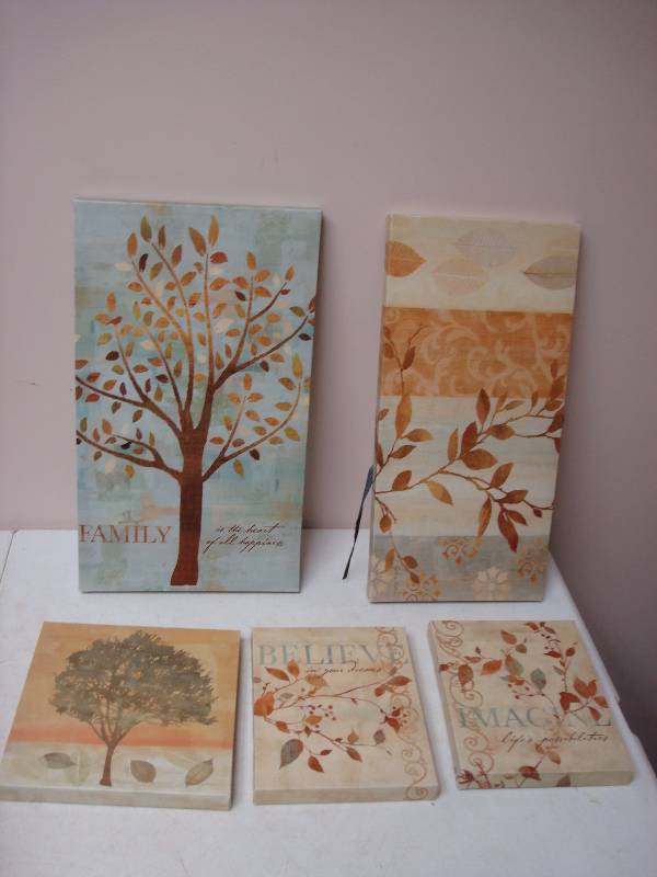 lot 45 image: Wall Decor Pictures