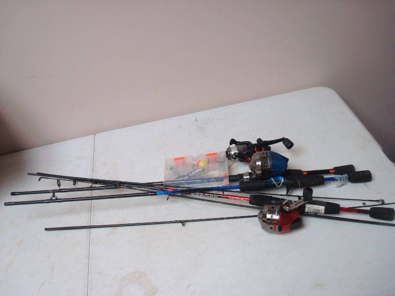 lot 53 image: Lot Of Fishing Poles