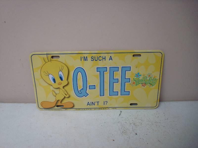 lot 65 image: Tweety Bird Q-Tee License Plate, Some Wear
