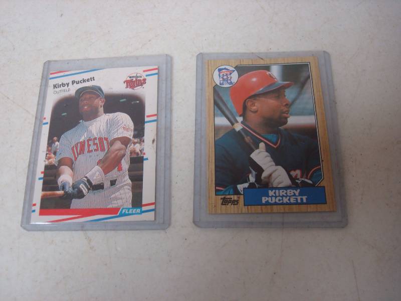 lot 78 image: Pair Of Kirby Puckett Baseball Cards