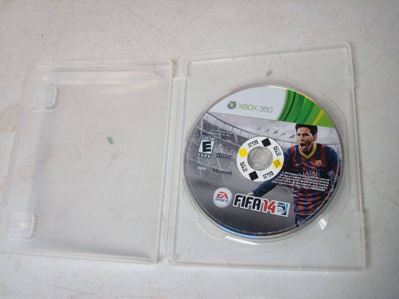 lot 85 image: Xbox FIFA 2014 Video Game