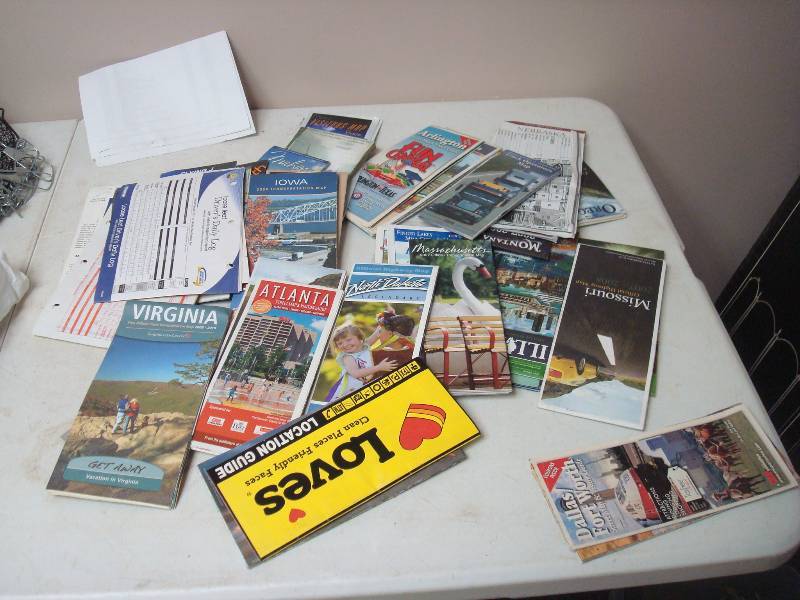 lot 95 image: Lot Of Different State Maps
