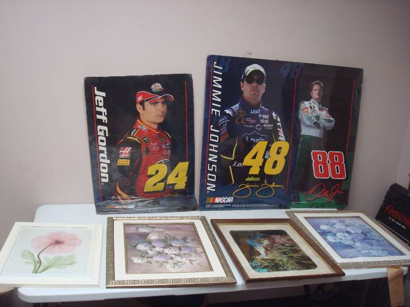 lot 132 image: Lot Of Posters And Pictures