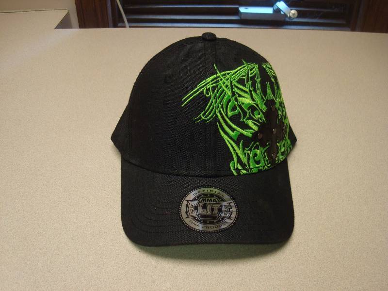 lot 136 image: MMA Elite Hat, Unused