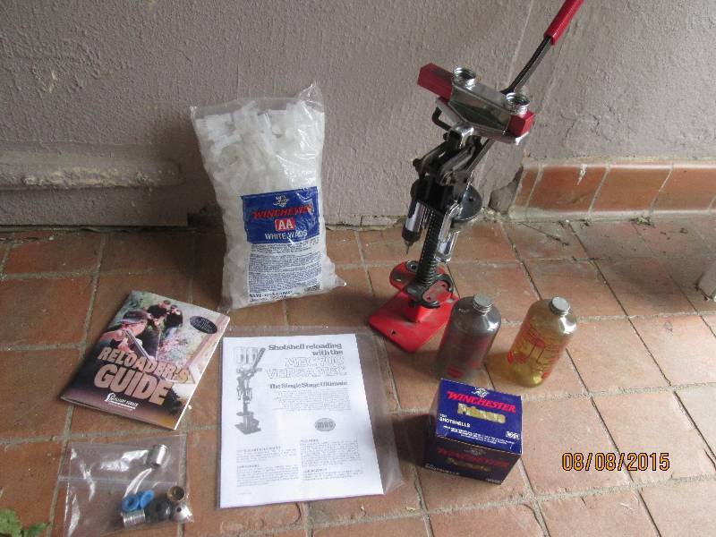 winchester  12 gage reloading suppl...