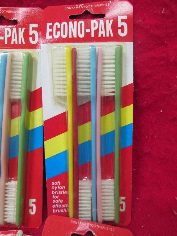 Qty 9 pkg Econo-pak 5 tooth brushes...