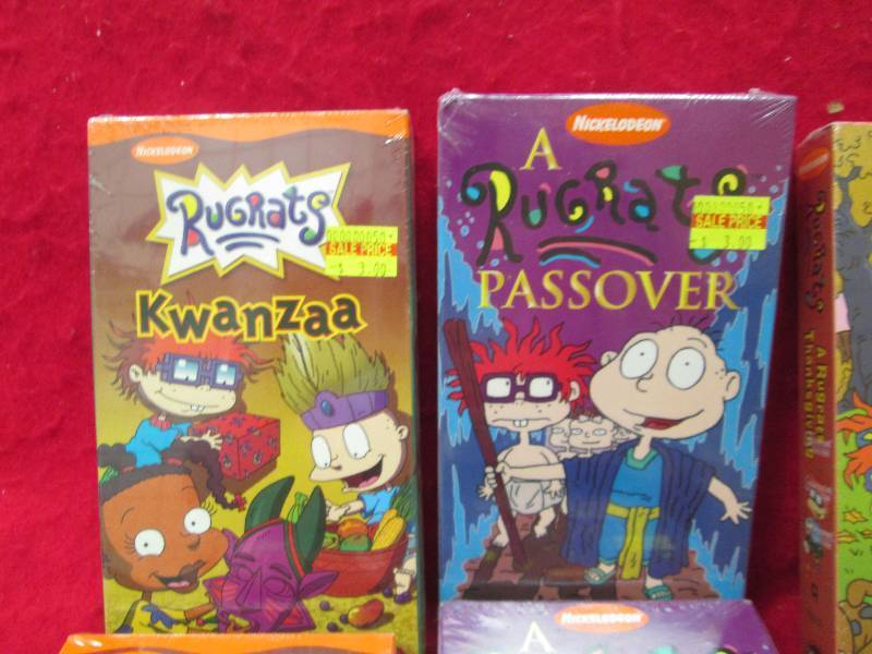 Qty 8 Nickelodeon Rugrats Kwanzaa, ...
