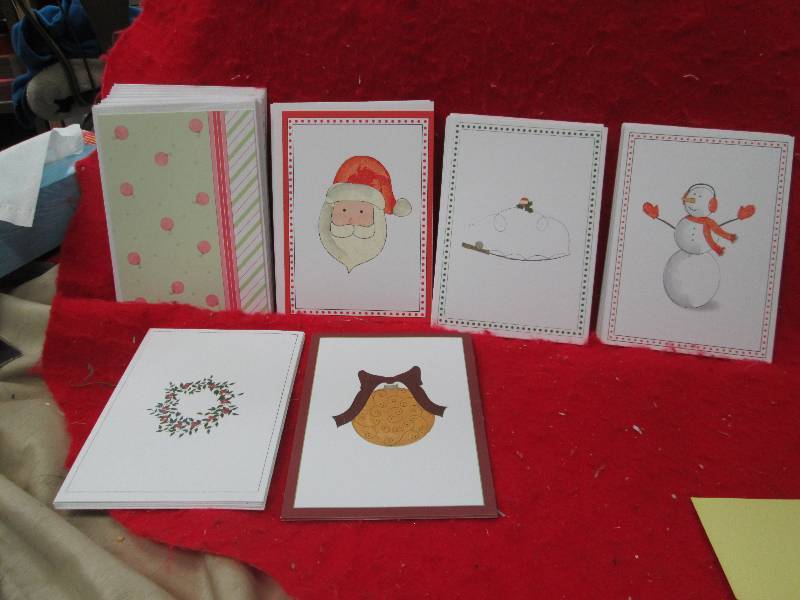Assortment of 100 different Christm...