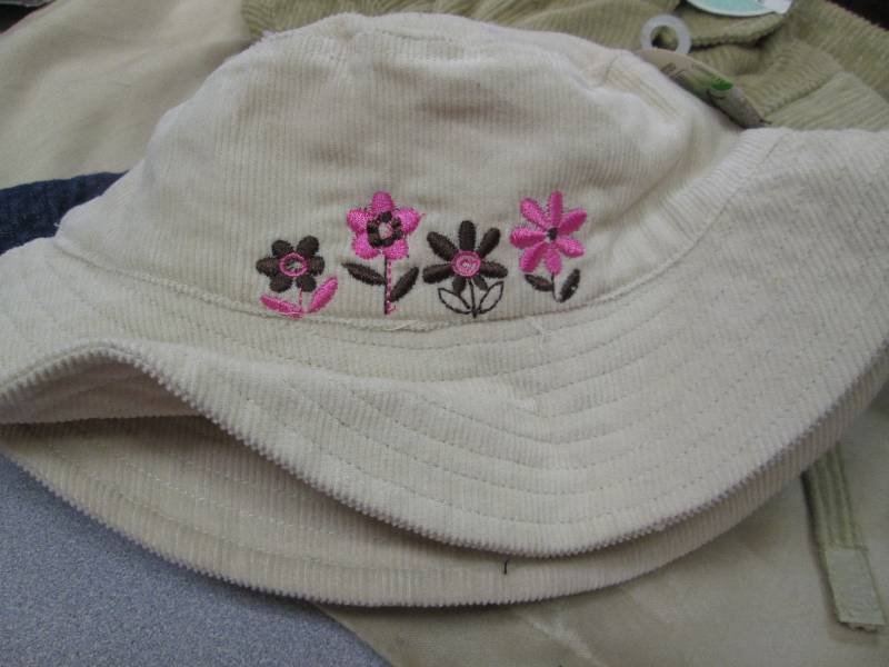 Sodorable 6 brown infant hats, jea...