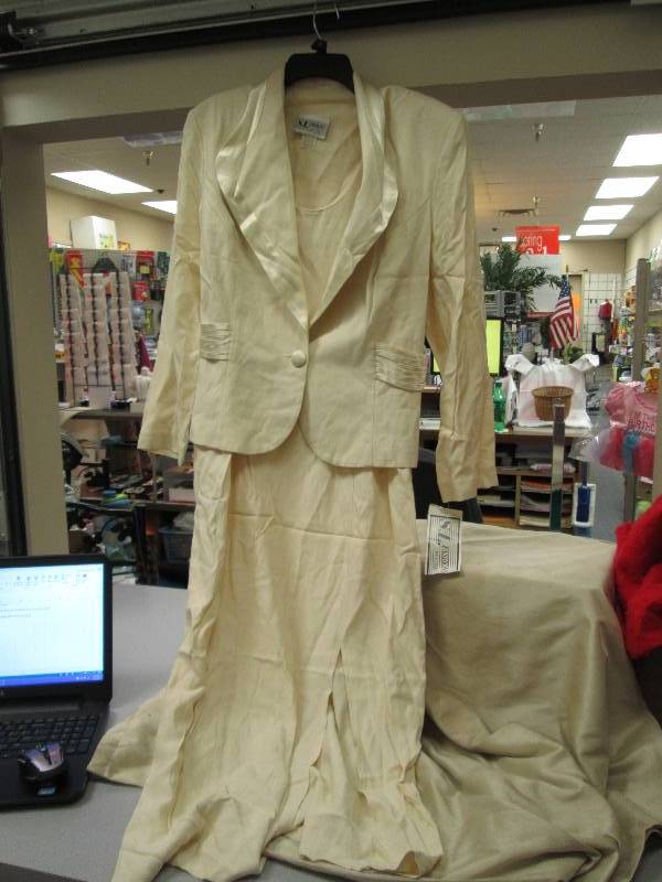S.L. Fashions petites size 16P sun ...