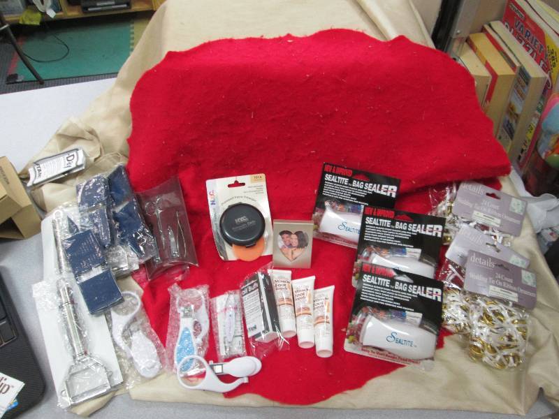 3-Titan Peeler, 3- Sure Clip, Luma ...