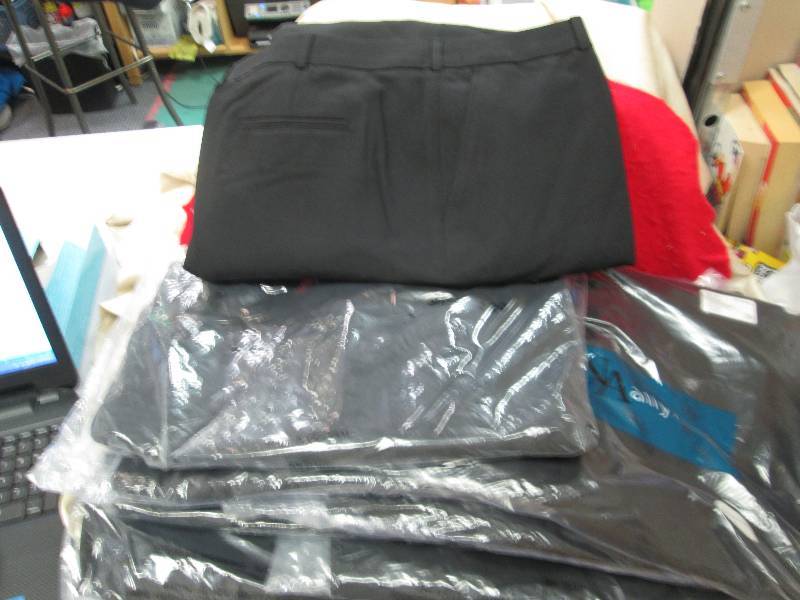 Qty 12 Neil Allyn and Cintas black ...