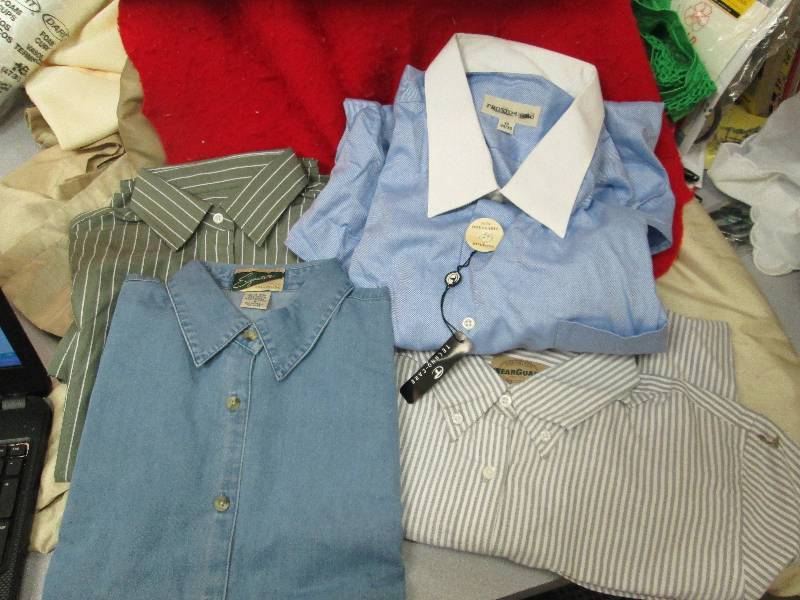 Qty 4  Signature collection, Wear g...