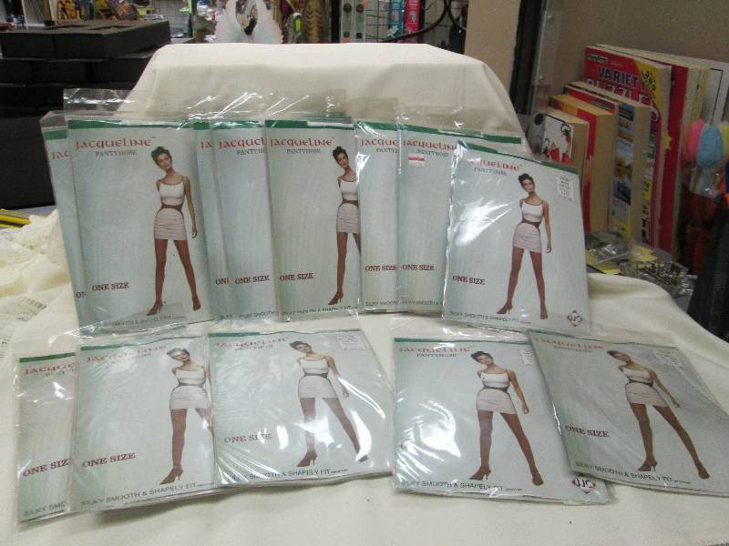 Jacqueline pantyhose one size fit O...