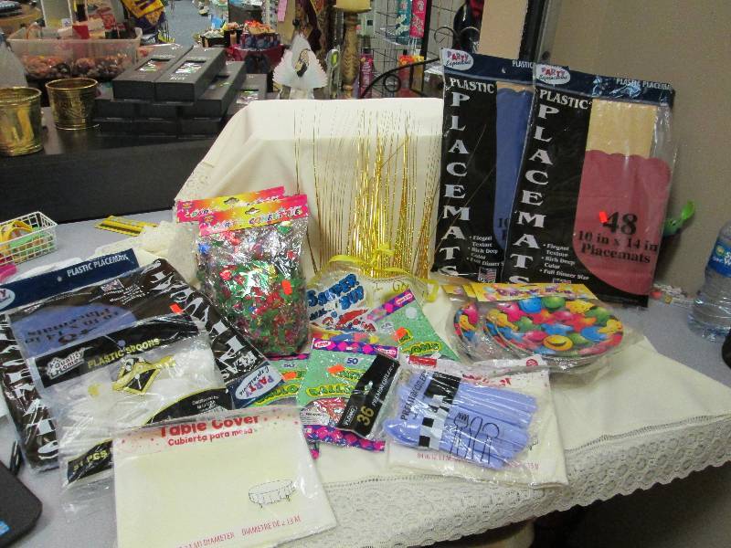 Place mats, balloons , party confet...