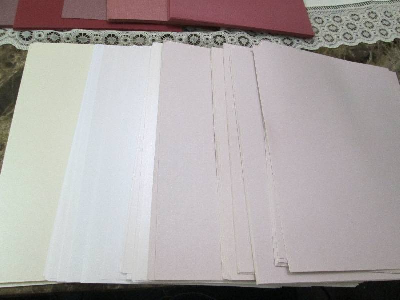 Assortment of colors Ice, White Qua...