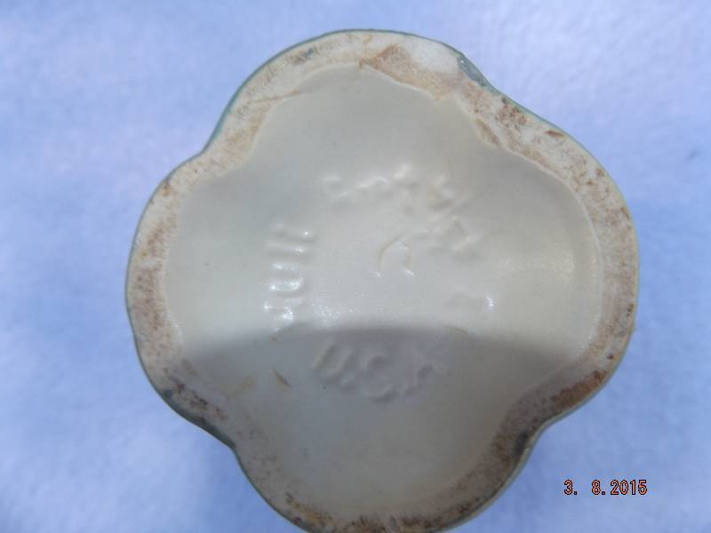 Hull vase