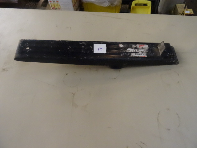 lot 72 image: Wall Board Lift