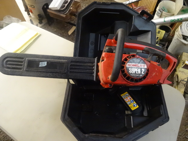 lot 81 image: Chain Saw
