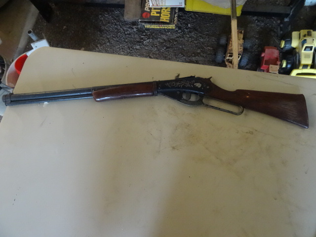 lot 177 image: BB Gun