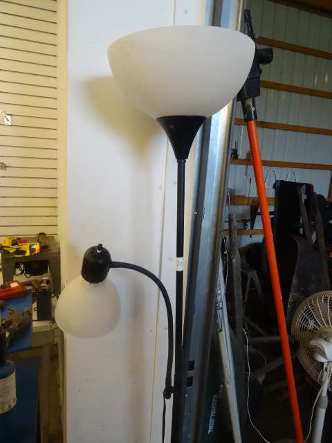 lot 201 image: Floor Lamp