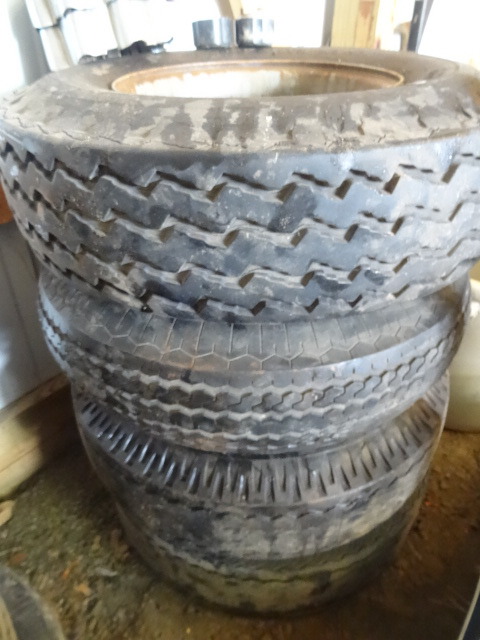 lot 216 image: Tires