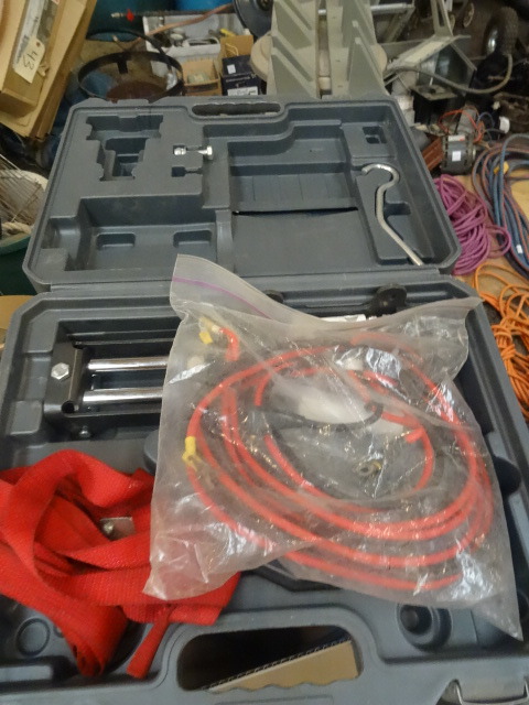 lot 323 image: Winch Accessory Kits