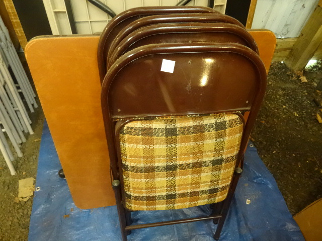 lot 371 image: Folding Chairs