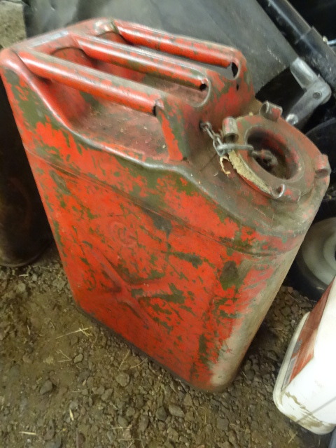 lot 413 image: Vintage Metal Gas Can