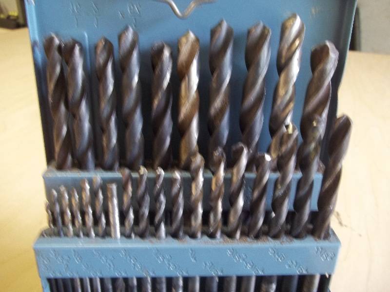 lot 19 image: Drill Bit Set