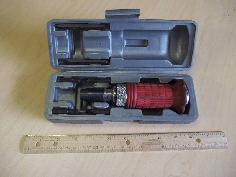 lot 20 image: Impact Screw Driver Set