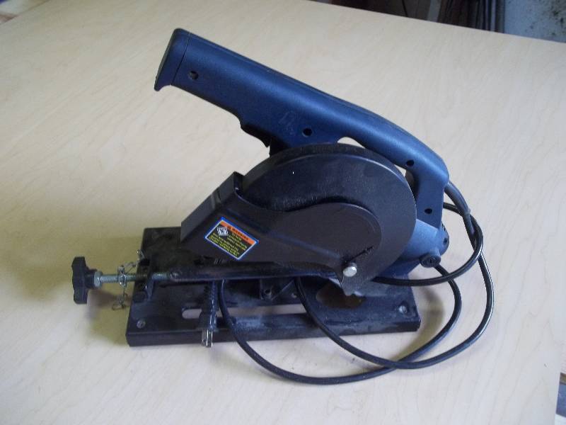 lot 57 image: 6 Chop saw