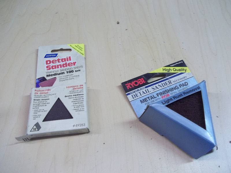 lot 312 image: Power Sander & Abrasive Pads