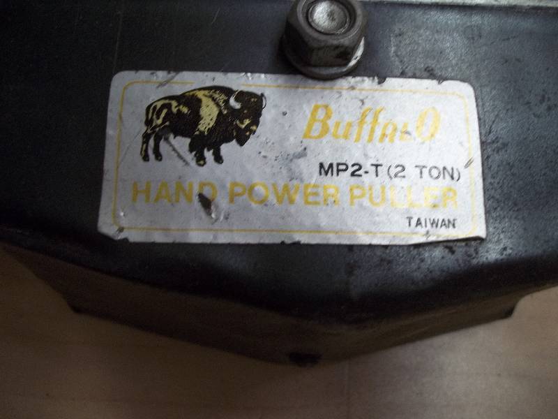 lot 570 image: Hand Power Puller