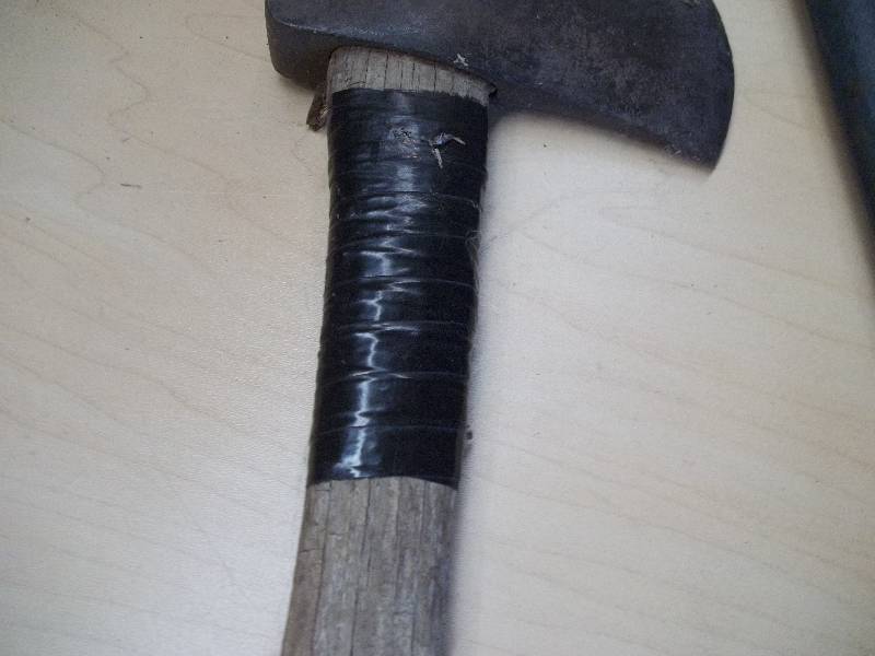 lot 584 image: Axes and Saw