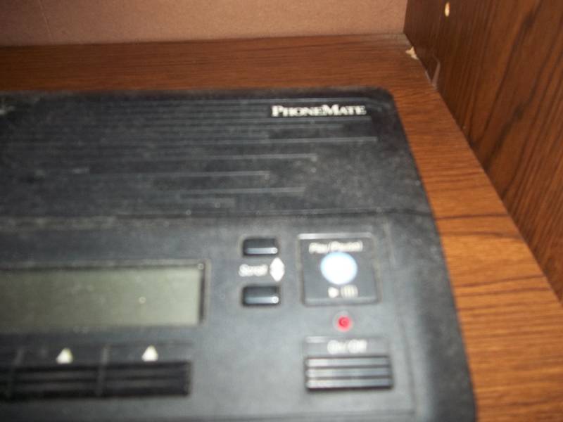 lot 665 image: Land Line Answering Machine