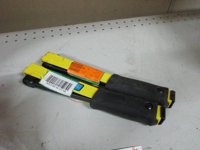 2 hammer staplers