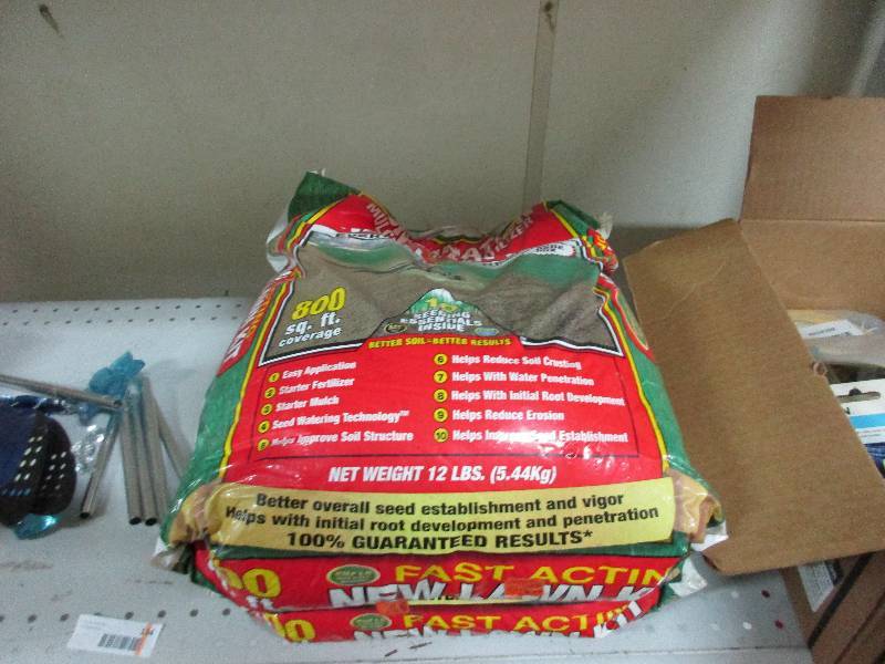 2 bags of lawn kit