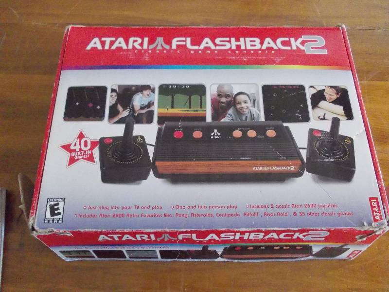 lot 38 image: Atari Flashback 2