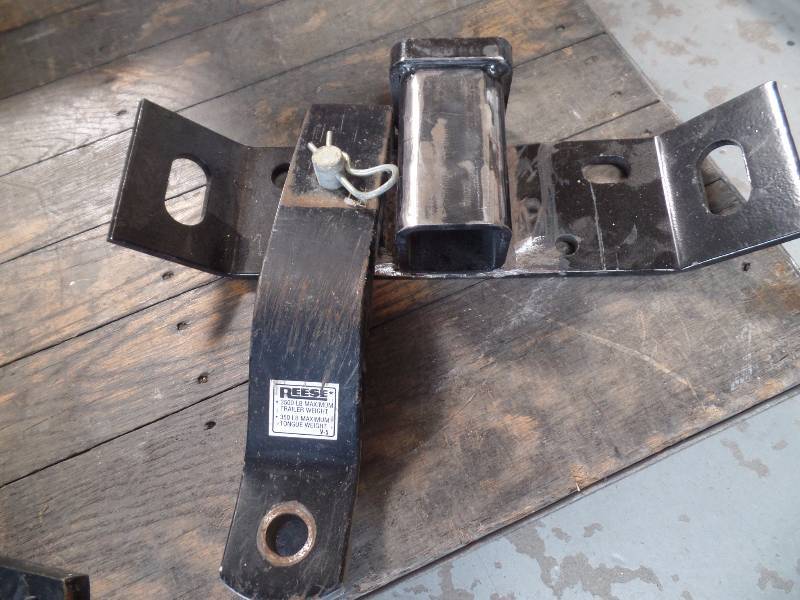Reese Universal Hitch