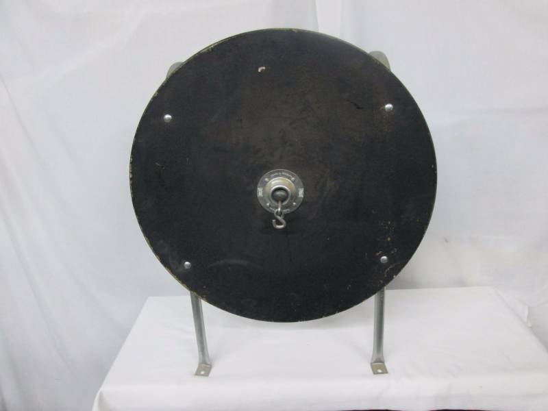 lot 17 image: Everlast Speed Boxing Wall Mount